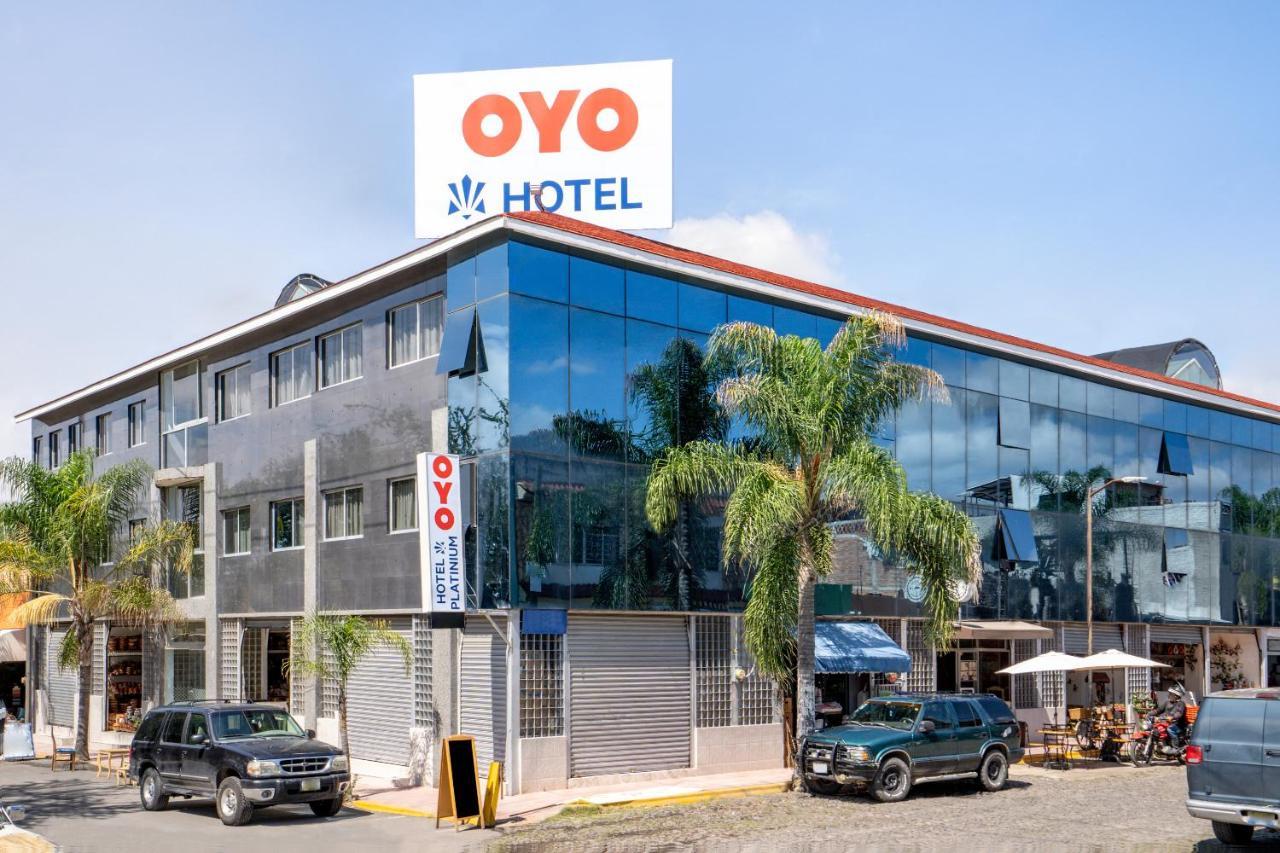 Oyo Hotel Platinium Gran Hotel,Guadalajara,Artesanias Tonala ภายนอก รูปภาพ